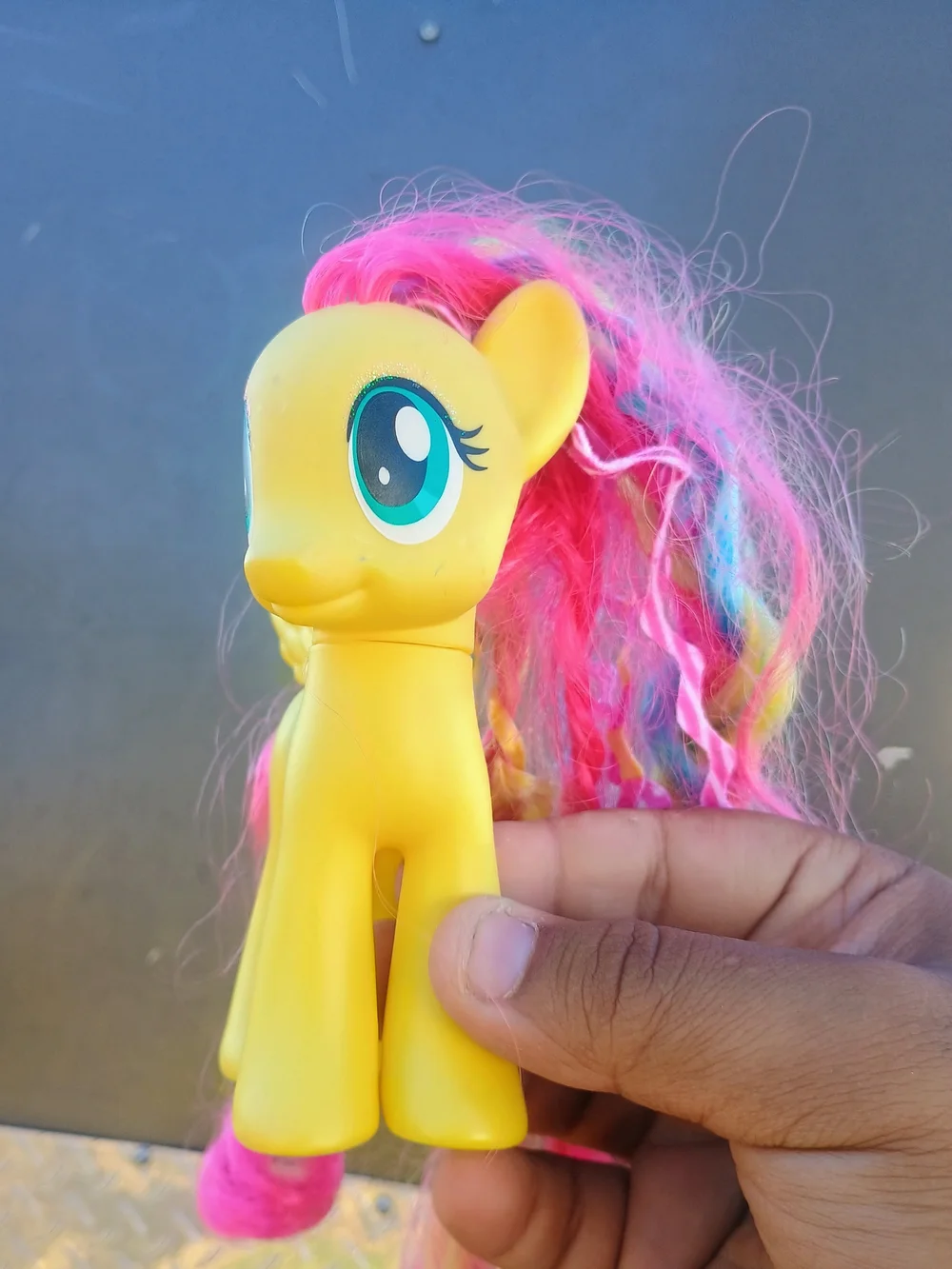 2013 My Little Pony FLUTTERSHY 14cm Toy Horse FASHION STYLE MLP